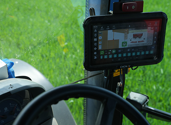 KUHN Wide Spreader / ISOBUS